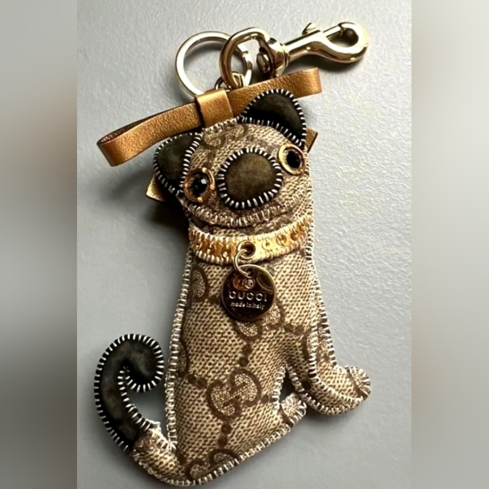 Gucci "The Bougie Chihuahua" bagcharm - Picture 1 of 10